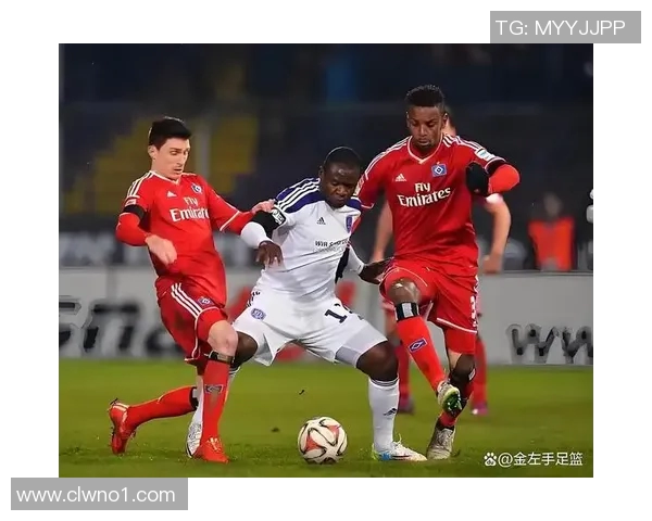 比勒菲尔德与汉诺威的激烈对决揭示德甲新赛季的竞争格局 比勒菲尔德与汉诺威的激烈对决揭示德甲新赛季的竞争格局