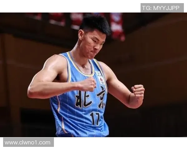 范子铭：从篮球新星到职业生涯的辉煌转折点探索与成长之路