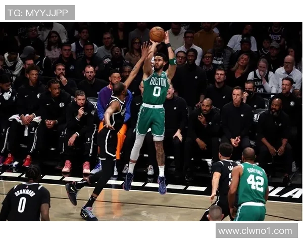 篮网队勇夺胜利，领先凯尔特人2-0