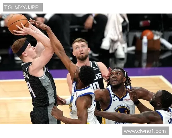 勇士与国王对决16日精彩比分回顾及赛况分析 勇士与国王对决16日精彩比分回顾及赛况分析